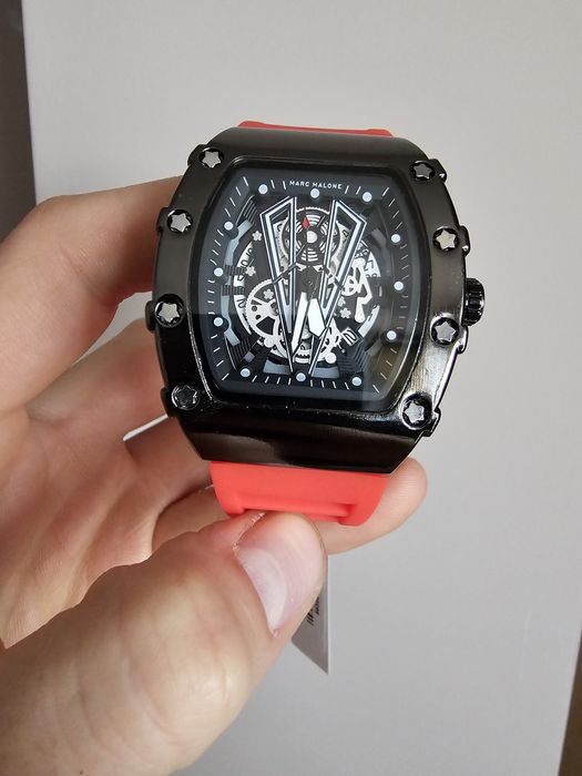 Часовник Marc Malone