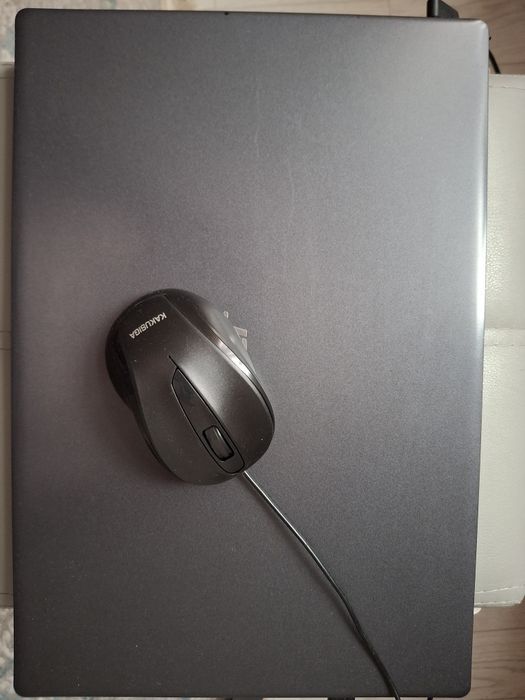 Продам ноутбук б/у