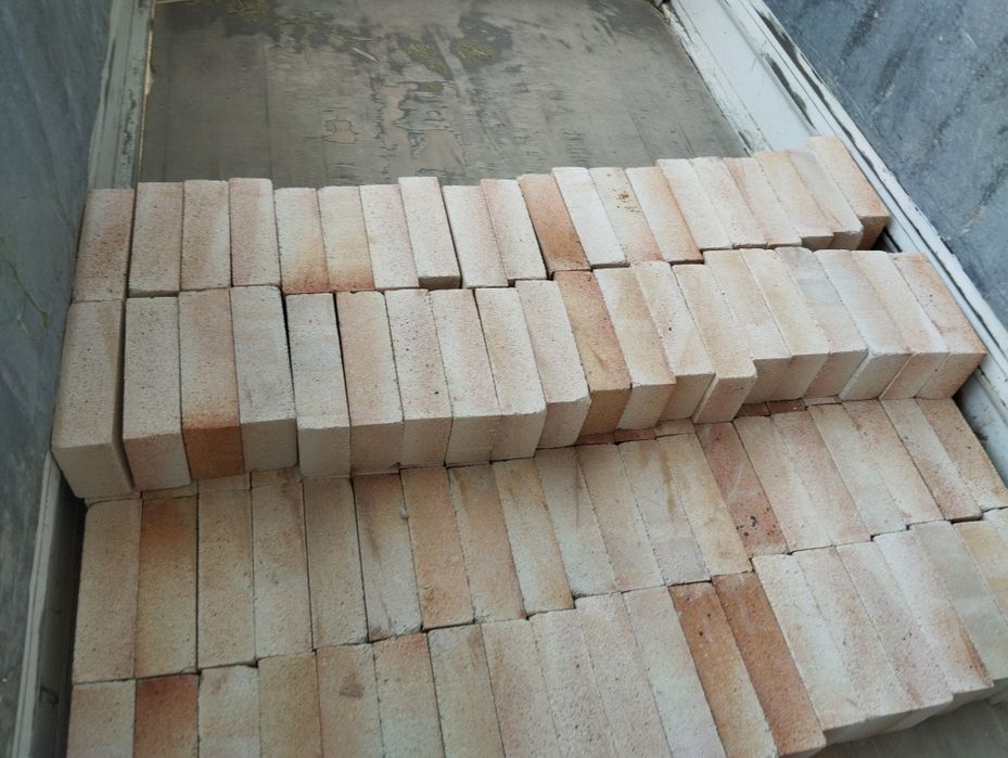 Огнеупорньй кирпич Агнаупорни гишт  Ognauporni gʻish   ШБ-5 0