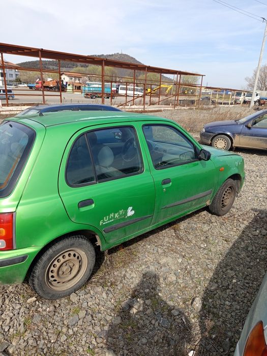 Нисан Микра 1.0 54 кс 1999г на части