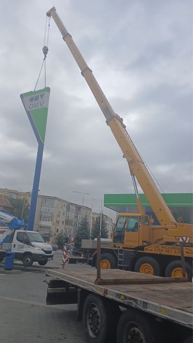 inchiriere macara /automacara LIEBHERR 40t