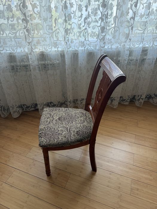 Продам стулья в хорошем состоянии