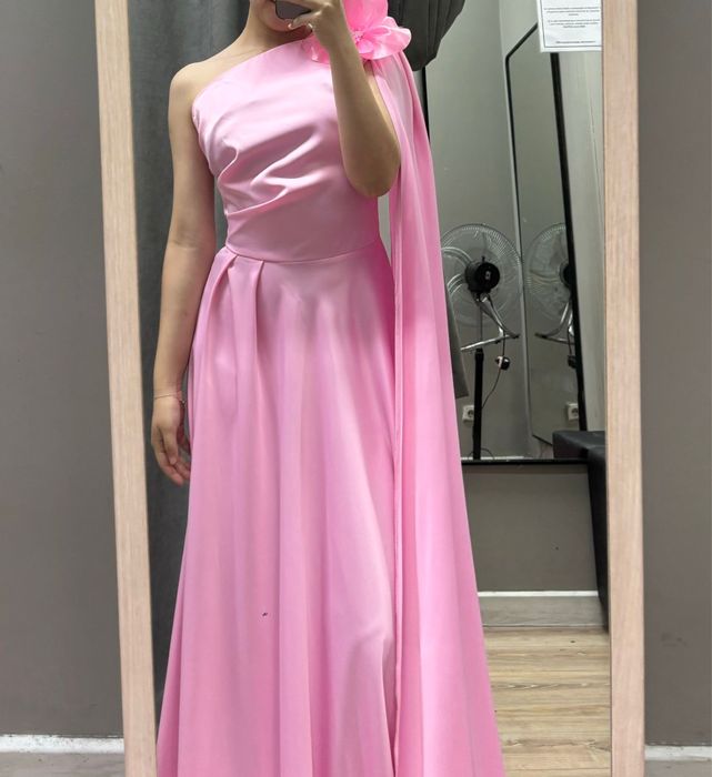 ПЛАТЬЕ носила 1 раз в Узату.