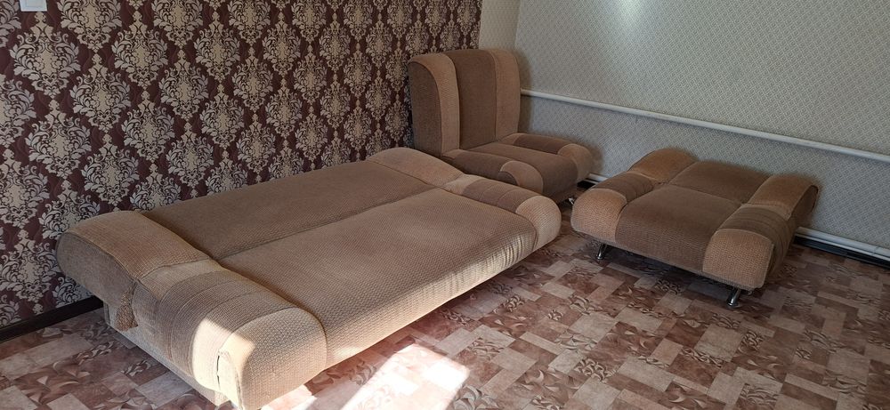 Диван,два кресла