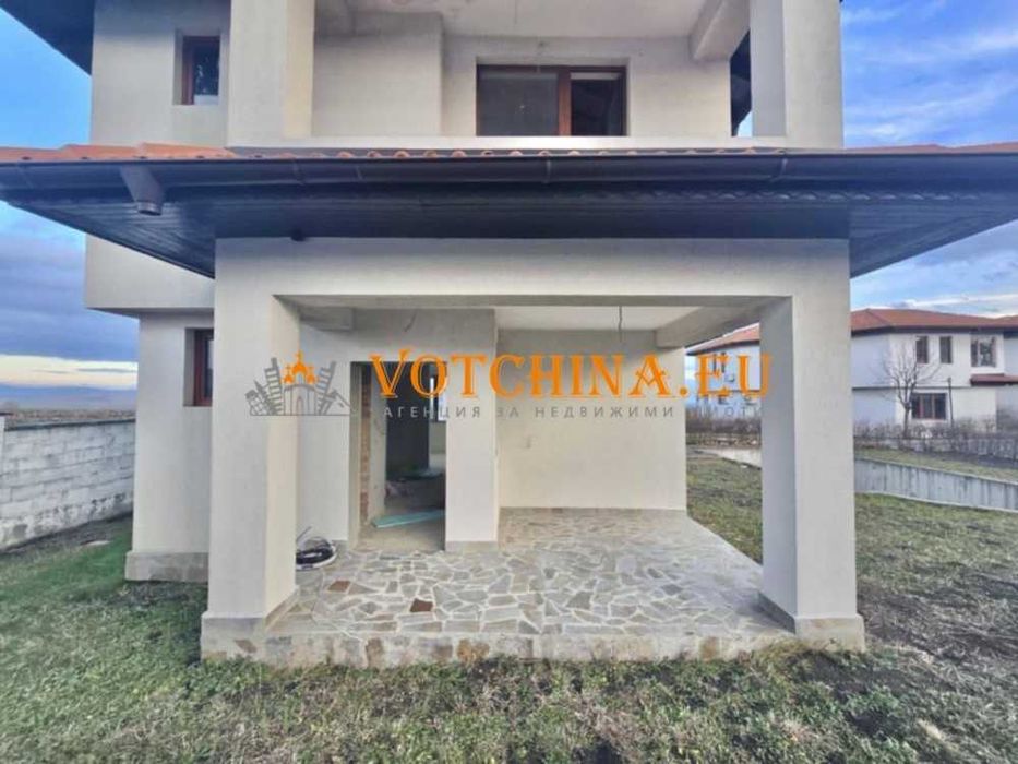 Продава се Къща в Каблешково - 147 кв.м за 612 €/кв.м - Снимка #2