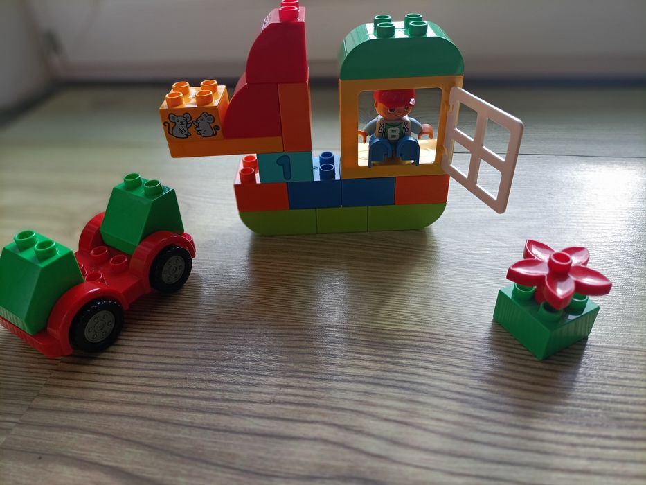 Vând Lego Duplo 3 seturi