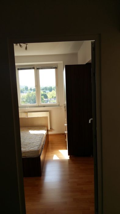3 camere /Imobiliare/Apartament de închiriat Ctin Brancoveanu