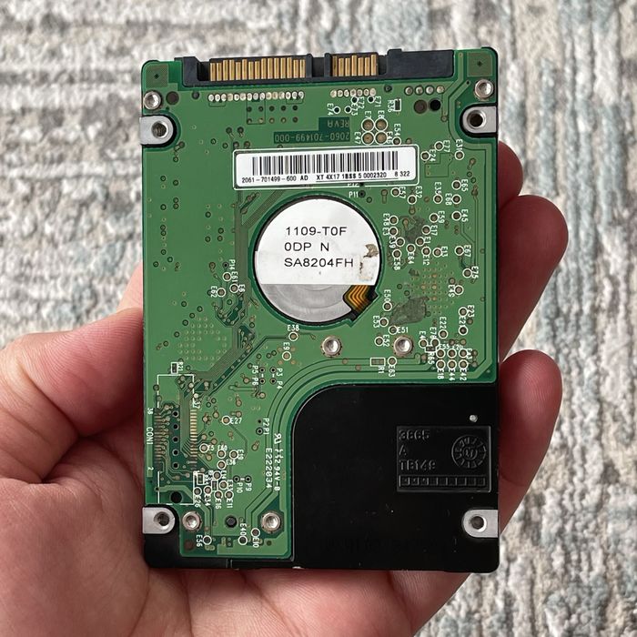 Hard disk 250gb arzonga bervoraman Toshiba