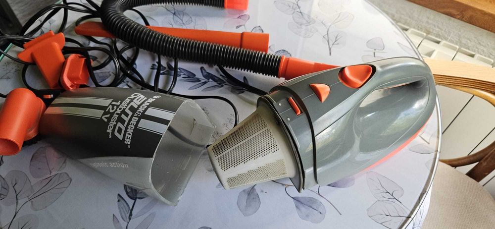 Aspirator Auto marca Black & Decker