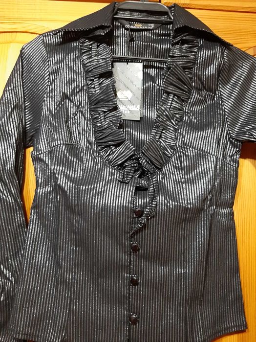 Риза с разкошен дизайн и Сатенен Блясък! НОВА с Етикет! р-р S