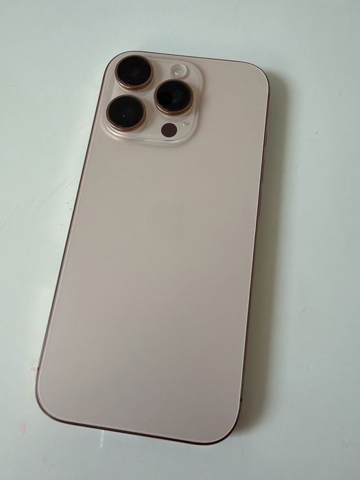 Iphone 16 pro/128 gb