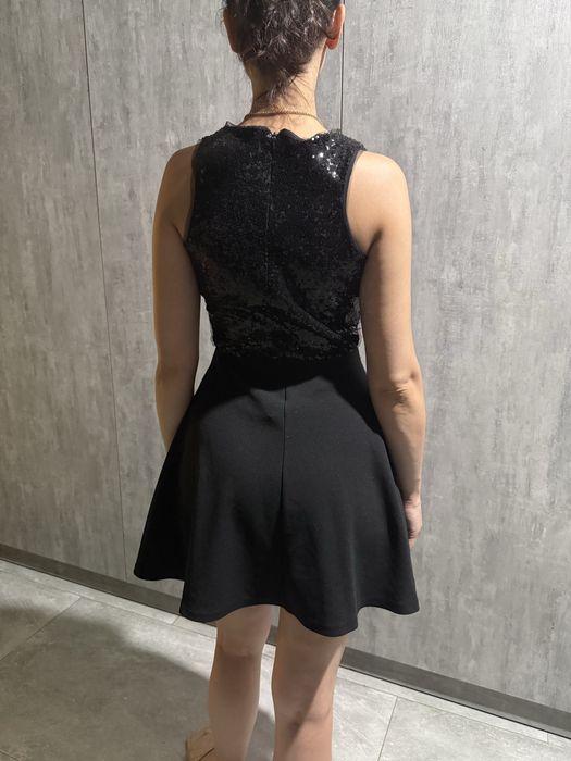 Продаю классные платье