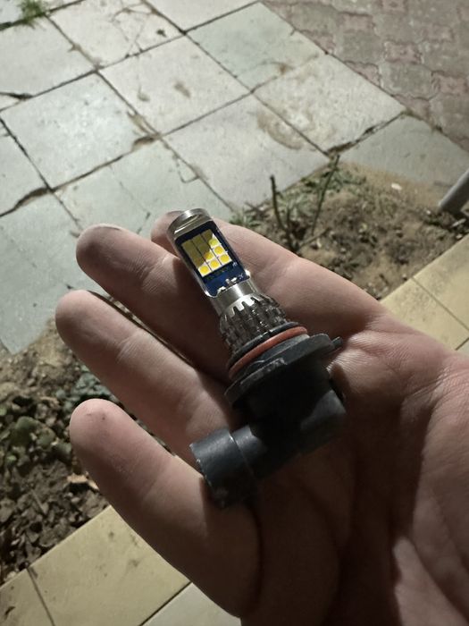 Продам противотуманные фары для Prado 120