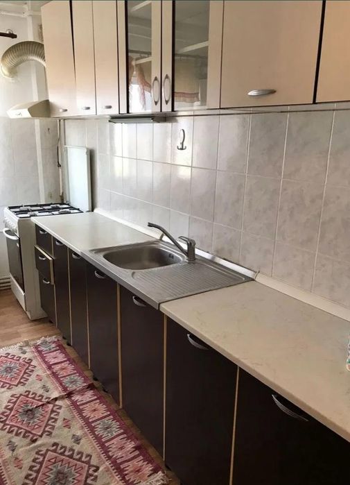 Inchiriez apartament 3 camere