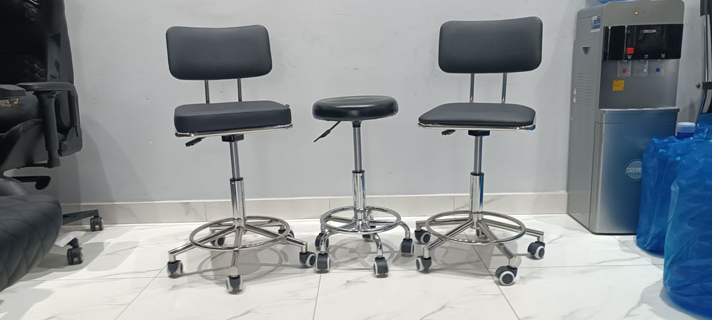 Кресло офисное, кресло для кассира, кресло для посетителей