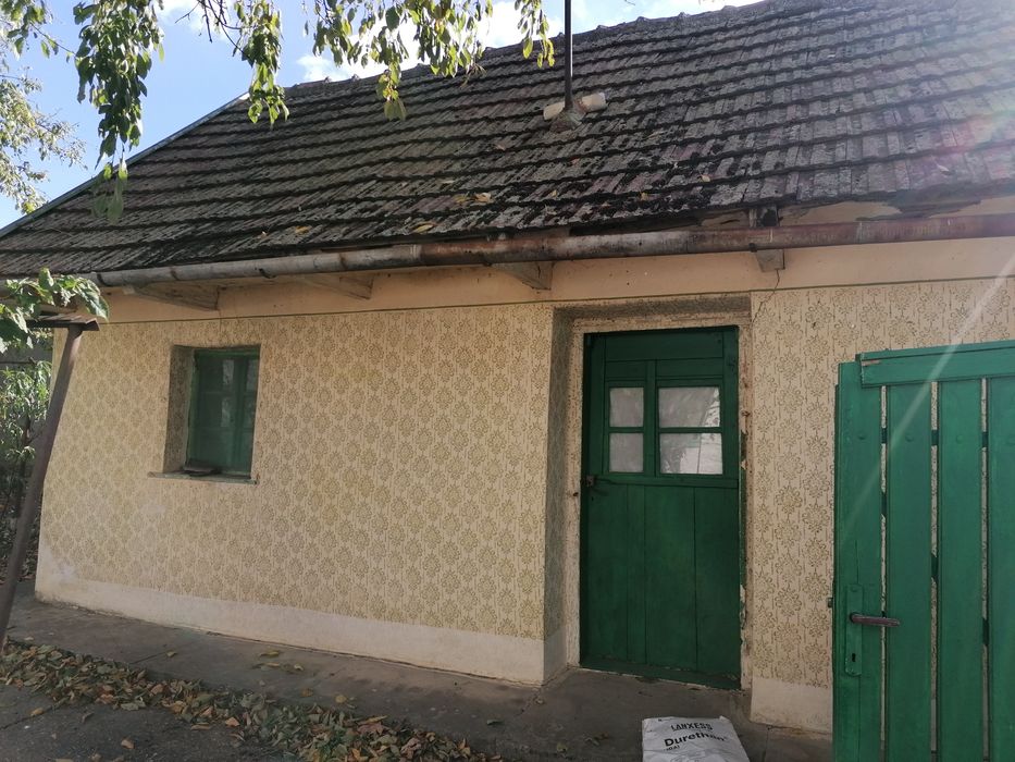 Casă spațioasă cu farmec tradițional în Mailat