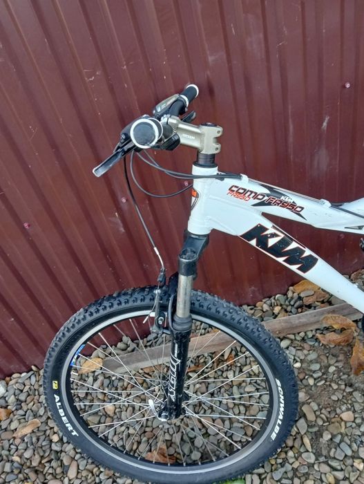 bicicleta mtb roti de 26