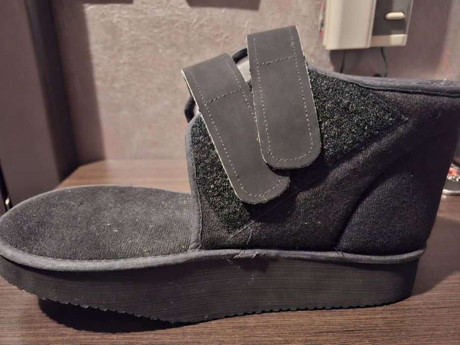 Следоперативна обувка