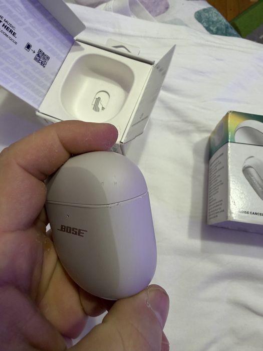 Casti BOSE noise cancelling