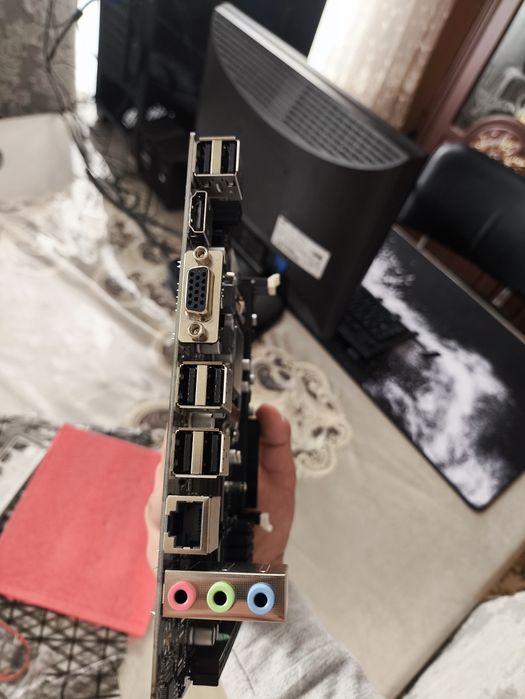 H 61 materinskaya plata va Intel Pentium G 630 2.70 hz