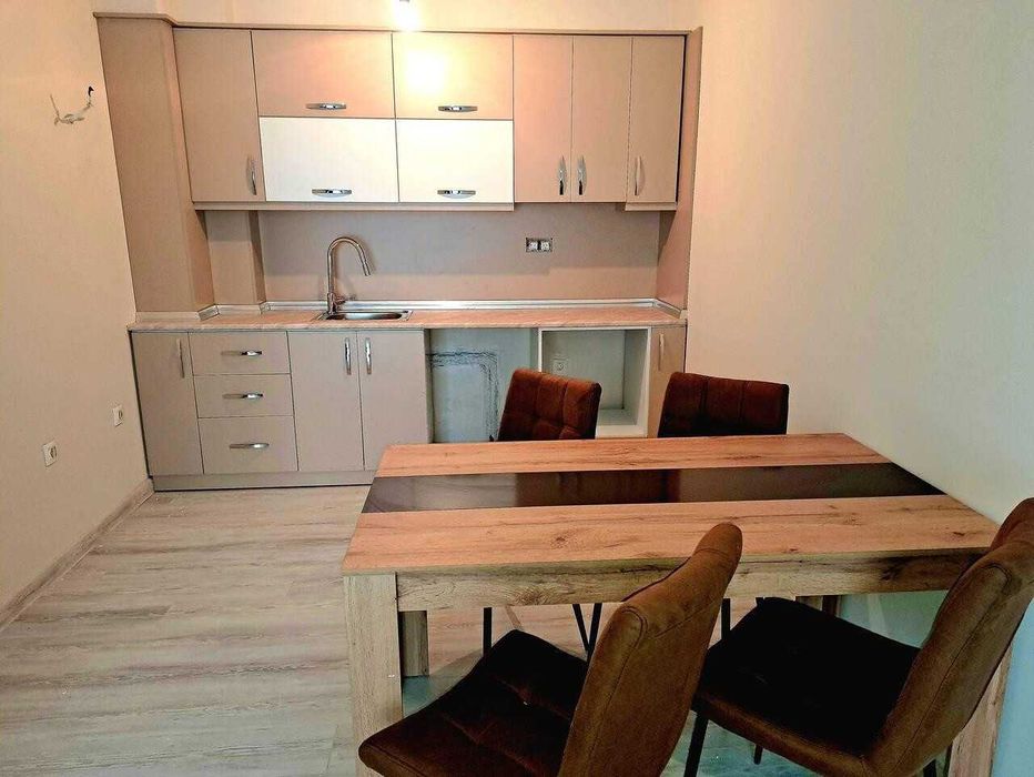 Двустаен апартамент