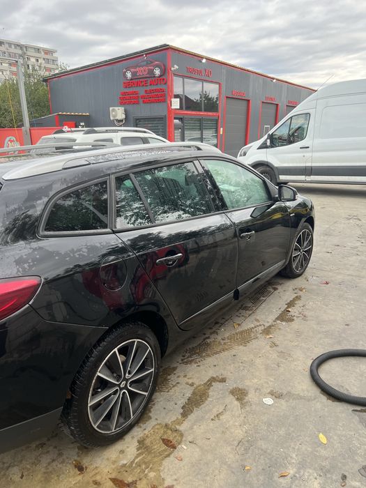 RENAULT Megane 2013 — imagine 2