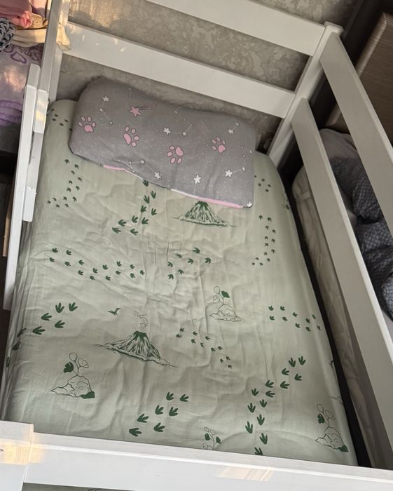 Продам детскую кровать.
