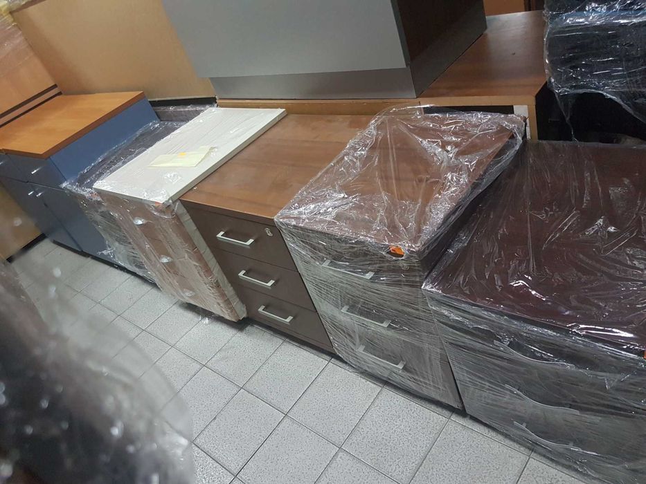 Офис мебели и оборудване - втора употреба