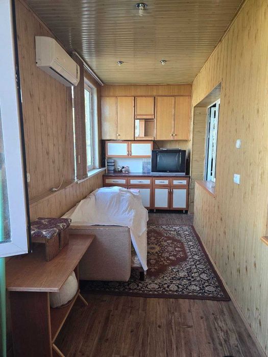 Срочно продам квартиру Алгоритм  3/4/4. Ориентир Axmad OltinJo'ja