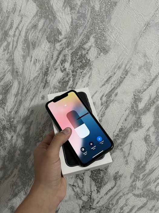 Продам Айфон 11/ Iphone 11