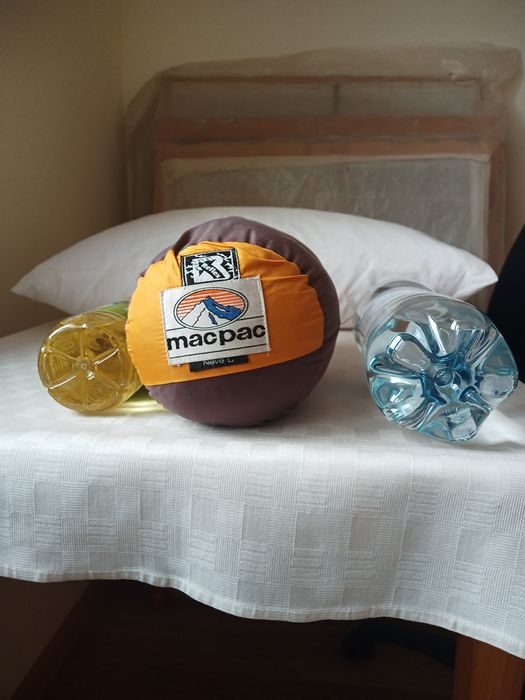 Sac de dormit Macpac Neve L, puf, cu buzunar pentru saltea