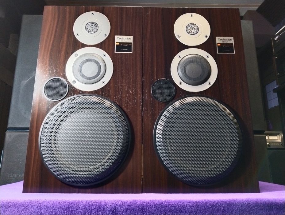 Technics SB-5A ¥ 37,000 (1 unit, released in 1982)