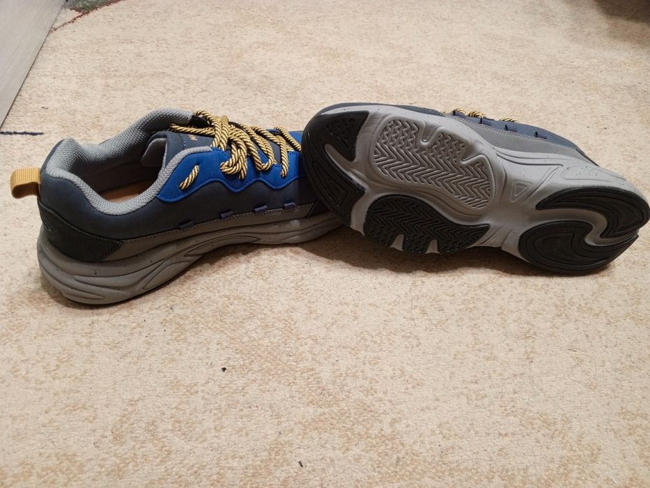 Новые кроссы, осень зима, 45 размер