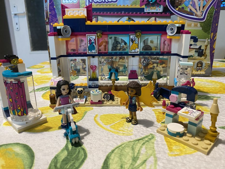 LEGO® Friends Магазинът за аксесоари на Andrea 41344