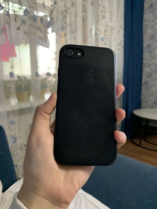 Айфон 7, 32гб.