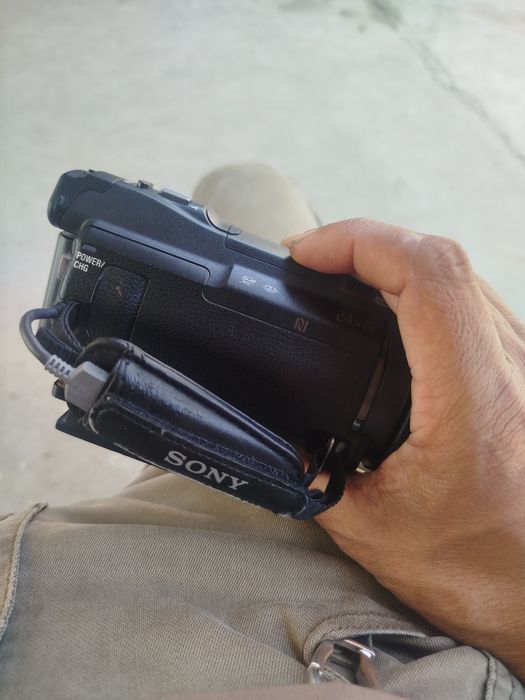 Sony pj 820 videokamera sotiladi narxi 300 dolr toʻyga tayyor holadda