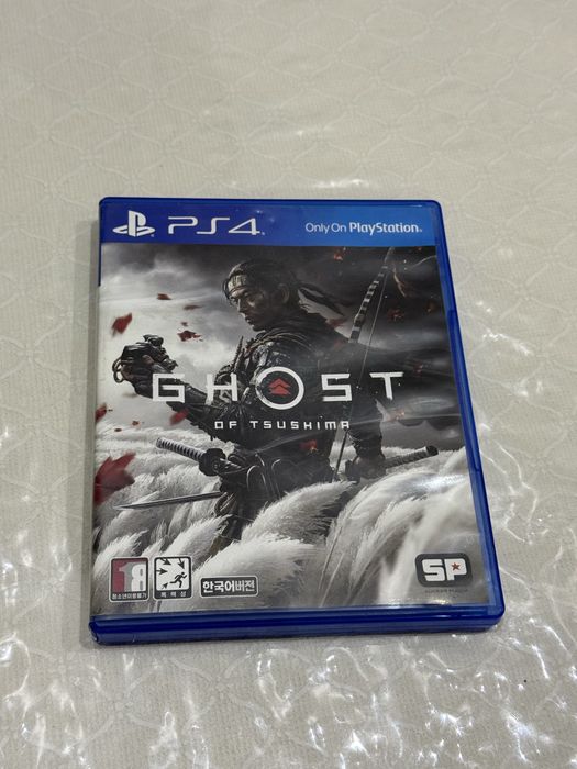 PS 4 диск сотилади