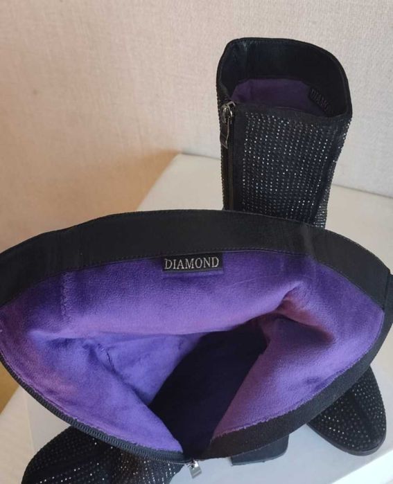 Сапоги демисезонные со стразами!