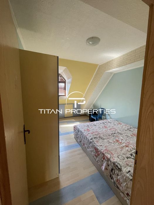 Дава се под наем Мезонет в Пловдив, Кършияка - 116 кв.м за 650 € - Снимка #2