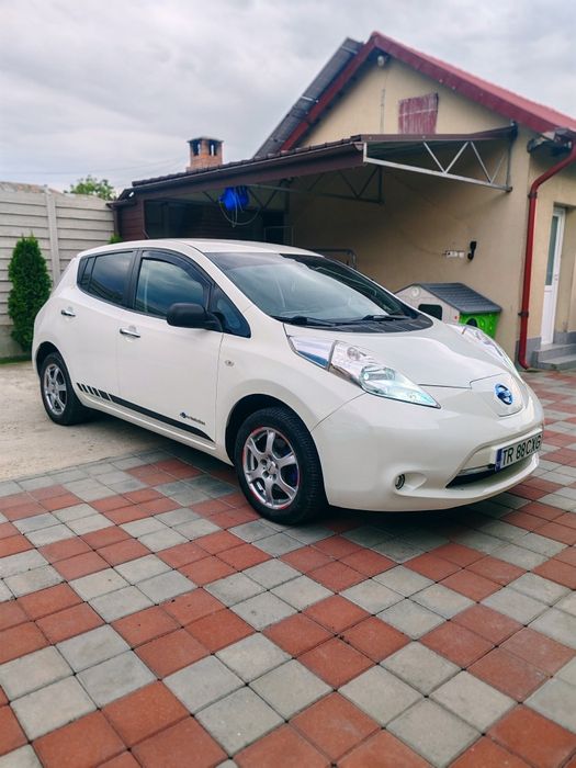 NISSAN Leaf 2016 — imagine 3