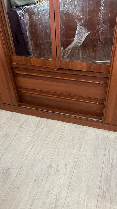 Продам шкаф из лдсп