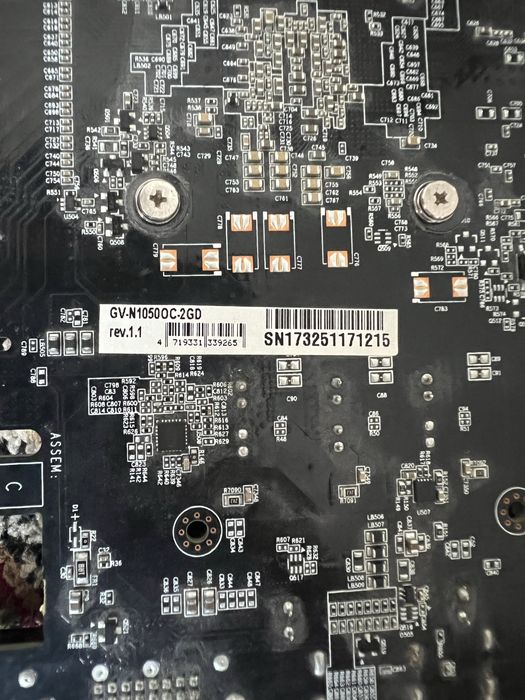 Видеокарта GTX 1050 2gb