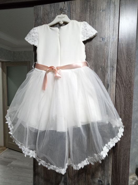 Платье для девочки 2,3,4 г