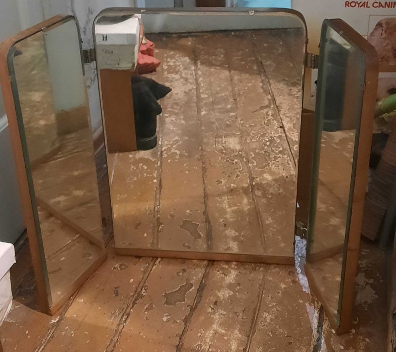 Продам зеркало трельяж