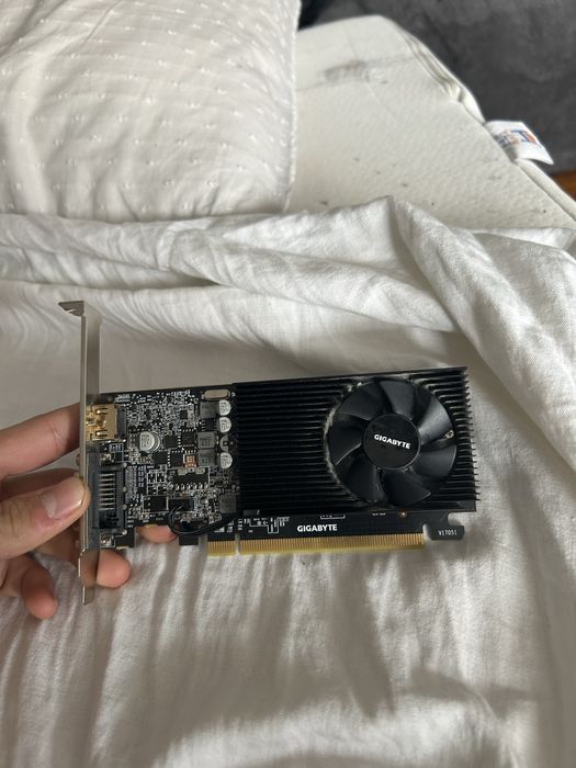 Видео карта GT 1030 и 8 gb ddr4 ram