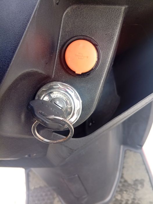 Scuter electric Volta Vs1 motor 2000 v