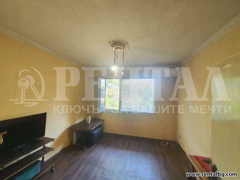 Продава се Двустаен апартамент в Пловдив, Център - 74 кв.м за 1796 €/кв.м - Снимка #8