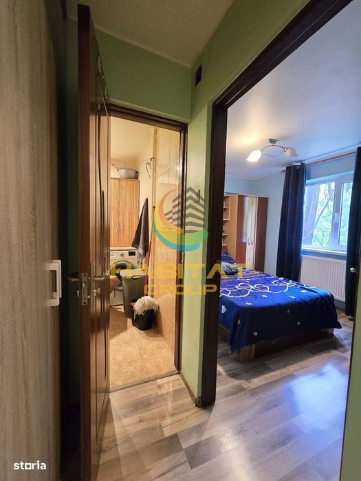 2 camere, semidecomandat, etaj 2/4, zona Piata Resita