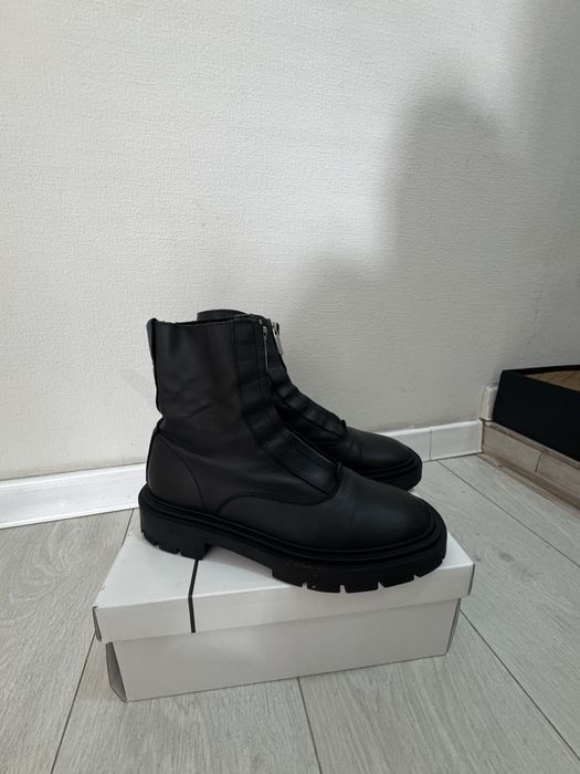 Продам ботинки, размер 39