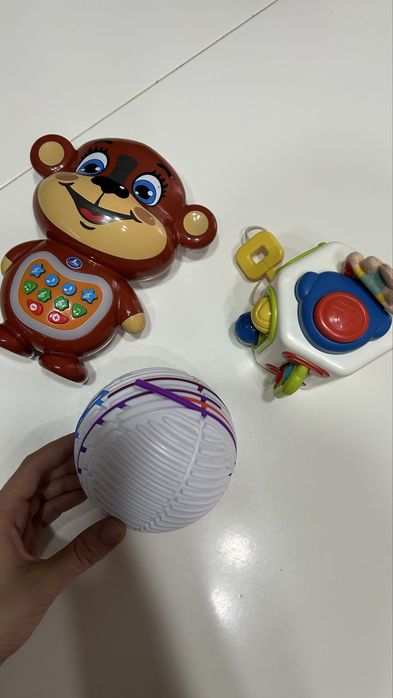 Продам пакет игрушек для малышей